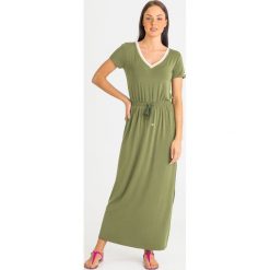 SUKIENKA Liu jo Sport. Sukienki damskie Liu Jo Sport, m, bez wzorów, eleganckie, bez kołnierzyka, bez rękawów, sportowe. W wyprzedaży za 399,20 zł.