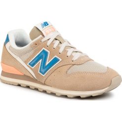 Sneakersy NEW BALANCE - WL996COK Medium Moyen. Brązowe półbuty damskie New Balance, z zamszu. W wyprzedaży za 219,00 zł.