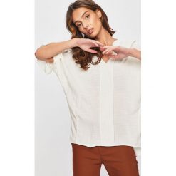 Answear - Bluzka. Białe bluzki damskie ANSWEAR, s, bez wzorów, z wiskozy, bez kołnierzyka, bez rękawów. W wyprzedaży za 54,90 zł.