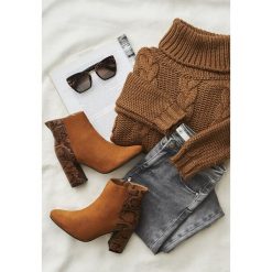 Camelowe Botki Convection. Brązowe botki damskie Born2be, bez obcasa, na obcasie, bez zapięcia. Za 139,99 zł.