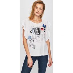 Desigual - Top. Białe bluzki damskie Desigual, s, z nadrukiem, z bawełny, casualowe, z okrągłym kołnierzem, z krótkim rękawem. W wyprzedaży za 99,90 zł.
