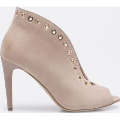Carinii - Botki. Szare buty zimowe damskie marki Carinii, z materiału, na obcasie. W wyprzedaży za 299,90 zł.