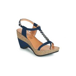 Sandały LPB Shoes MAEVA. Niebieskie sandały damskie marki LPB Shoes, bez wzorów, bez obcasa, bez zapięcia. Za 239,00 zł.