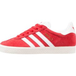 Adidas Originals GAZELLE C Tenisówki i Trampki scarlet/white/gold metallic. Czerwone trampki dziewczęce adidas Originals, ze skóry ekologicznej, klasyczne. W wyprzedaży za 183,20 zł.