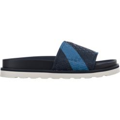 Gant Honolulu Kapcie Niebieski. Niebieskie kapcie męskie GANT, z materiału. Za 266,95 zł.