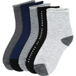 10-pack Mix Kolorów-Skarpetki Regular Fit. Szare skarpetki damskie Born2be, bez wzorów, z elastanu. Za 29,99 zł.
