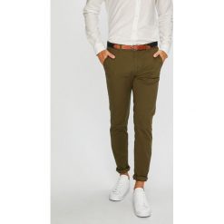 Selected - Spodnie. Zielone spodnie męskie Selected, na co dzień, l, w paski, z elastanu, casualowe. W wyprzedaży za 159,90 zł.