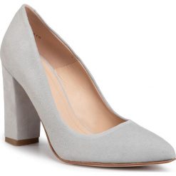 Półbuty SOLO FEMME - 14101-82-G15/000-04-00 Jasny Szary. Szare półbuty damskie Solo Femme, bez wzorów, ze skóry, eleganckie, bez obcasa, na obcasie, bez zapięcia. Za 339,00 zł.