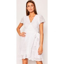 Sukienka codzienna MICHAEL Michael Kors MS08ZL8DZE. Białe sukienki damskie MICHAEL Michael Kors, na co dzień, na lato, s, bez wzorów, z bawełny, bez kołnierzyka, bez rękawów, proste. Za 969,00 zł.