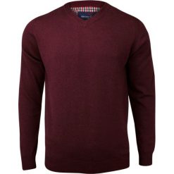 Burgundowy Elegancki Sweter Bawełniany (V-neck) - Adriano Guinari - Bordowy, w Serek, Męski SWADGAW18tavnyportV. Czerwone swetry męskie Adriano Guinari, m, bez wzorów, z bawełny, eleganckie, z dekoltem w serek, bez kaptura. Za 99,00 zł.