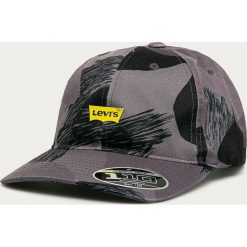 Levi's - Czapka. Szare czapki damskie Levi's®, bez wzorów, z elastanu. W wyprzedaży za 119,90 zł.