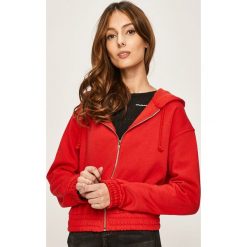 Answear - Bluza. Czerwone bluzy damskie ANSWEAR, s, bez wzorów, z bawełny, bez rękawów, z kapturem. W wyprzedaży za 99,90 zł.