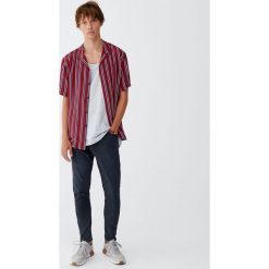 Spodnie carrot fit. Brązowe spodnie męskie Pull&Bear, m, bez wzorów. Za 69,90 zł.