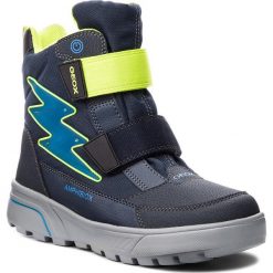 Śniegowce GEOX - J Sveggen B.Babx C J847UC 0CEFU C0749 DD Navy/Lime. Niebieskie śniegowce chłopięce Geox, bez zapięcia. W wyprzedaży za 299,00 zł.