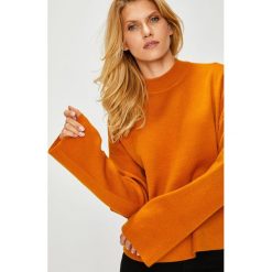 Vero Moda - Sweter Tasty. Żółte swetry oversize damskie marki Vero Moda, s, z poliesteru. W wyprzedaży za 69,90 zł.