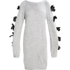 Sukienki: Lost Ink SLASH NECK EYELET BOW SLEEVE Sukienka dzianinowa grey marl