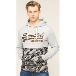 Bluza Superdry Vintage Logo panel Camo M2000073B. Szare bluzy męskie Superdry, xxl, bez wzorów, z bawełny, vintage, bez kołnierzyka, bez rękawów, bez kaptura. W wyprzedaży za 189,00 zł.