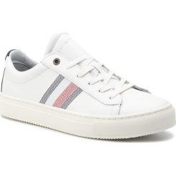 Sneakersy TOMMY HILFIGER - Clean Premium Corporate Cupsole FM0FM02278 White 100. Białe sneakersy męskie TOMMY HILFIGER, na co dzień, bez wzorów, ze skóry, eleganckie, bez zapięcia. W wyprzedaży za 339,00 zł.