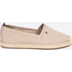 Tommy Hilfiger - Espadryle. Espadryle damskie TOMMY HILFIGER, bez wzorów, z gumy, bez obcasa, na płaskiej podeszwie. W wyprzedaży za 179,90 zł.