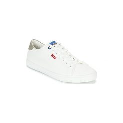 Buty Levis WOODS SPORTSWEAR. Białe trampki męskie Levi's®, bez wzorów, bez zapięcia. Za 259,00 zł.