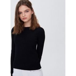 Prążkowany sweter - Czarny. Czarne swetry damskie Sinsay, s, bez wzorów, prążkowane, bez rękawów, bez kaptura. Za 39,99 zł.