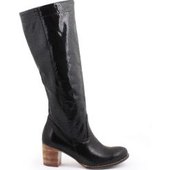 Kozaki - skóra naturalna - model 154 - kolor czarny błyszczący. Czarne kozaki damskie Zapato, do pracy, na lato, ze skóry, biznesowe, na wysokim obcasie, na obcasie, bez zapięcia. W wyprzedaży za 391,20 zł.