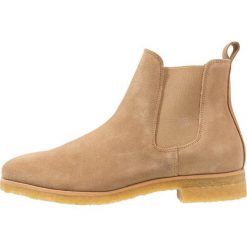 Shoe The Bear GORE Botki sand. Brązowe botki męskie marki Shoe The Bear, z materiału. Za 669,00 zł.