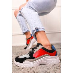 Damskie buty sportowe ZOJA RED/BLACK. Czerwone buty sportowe damskie IVET, bez wzorów, sportowe. W wyprzedaży za 39,00 zł.