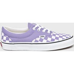 Vans - Tenisówki. Trampki i tenisówki damskie Vans, bez wzorów, z gumy, na sznurówki. W wyprzedaży za 199,90 zł.