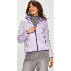 Pepe Jeans - Kurtka Mathilde. Fioletowe kurtki damskie Pepe Jeans, s, bez wzorów, z poliesteru, krótkie. W wyprzedaży za 239,90 zł.