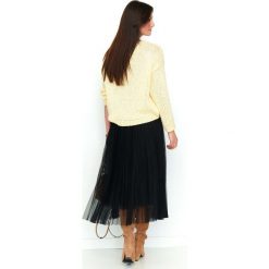 Czarna Plisowana Długa Spódnica Tiulowa. Czarne spódniczki damskie Molly.pl, s, bez wzorów, z gumy, eleganckie, długie, maxi, dopasowane. Za 184,90 zł.