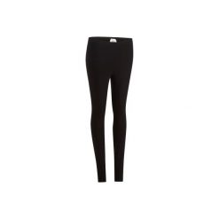Legginsy Slim Gym & Pilates Salto 100 damskie. Czarne legginsy marki DOMYOS, xs, z elastanu. Za 19,99 zł.