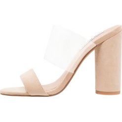 Klapki damskie: Steve Madden CHEERS Klapki tan