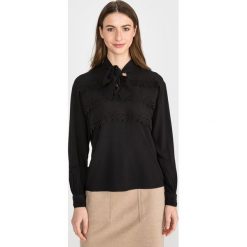 Vero Moda Mimmi Bluzka Czarny. Czarne bluzki damskie Vero Moda, xs, w koronkowe wzory, z wiskozy, bez kołnierzyka, bez rękawów. Za 175,95 zł.