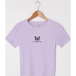 T-shirt z haftem - Fioletowy. Fioletowe t-shirty damskie House, s, z haftami, bez kołnierzyka. Za 49,99 zł.