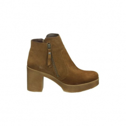 Botki Kangaroos B501-03. Brązowe botki damskie marki KangaROOS. Za 351,56 zł.