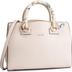Torebka LIU JO - M Satchel Zip A19093 E0040 Soia 21404. Brązowe torebki klasyczne damskie Liu Jo, bez wzorów, ze skóry ekologicznej, klasyczne, bez dodatków. W wyprzedaży za 419,00 zł.