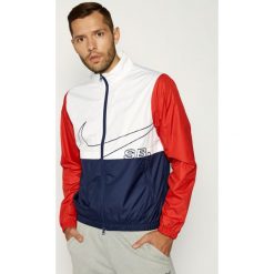 Kurtka przejściowa NIKE Skate Track CI2577. Kurtki męskie Nike, m, bez wzorów, bez kaptura. W wyprzedaży za 239,00 zł.