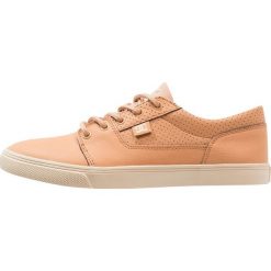 Trampki damskie slip on: DC Shoes TONIK Tenisówki i Trampki brown/sand