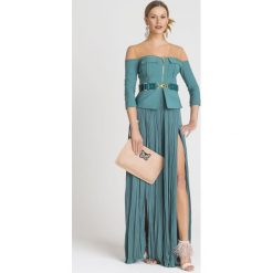 SUKIENKA ELISABETTA FRANCHI. Zielone sukienki damskie Elisabetta Franchi, na imprezę, w paski, z tkaniny, retro, z włoskim kołnierzykiem, bez rękawów, maxi, dopasowane. Za 3299,00 zł.