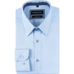 Koszula SIMONE KDNE000635. Niebieskie koszule męskie Giacomo Conti, na zimę, m, bez wzorów, z elastanu, eleganckie, z klasycznym kołnierzykiem, z długim rękawem. Za 199,00 zł.