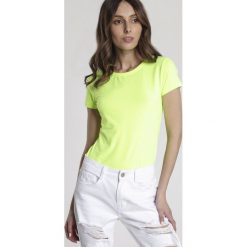 Limonkowy T-shirt Iaosine. Bluzki damskie Renee, xl, bez wzorów, z tkaniny, z okrągłym kołnierzem. Za 39,99 zł.