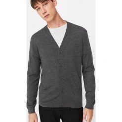 Mango Man - Sweter Willy. Czarne bez kategorii marki Mango Man, s, z wełny. W wyprzedaży za 99,90 zł.