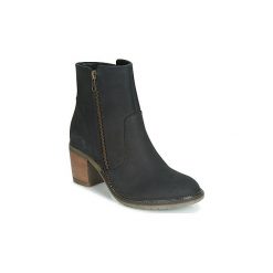 Botki Kickers PHILEMONA. Czarne botki damskie Kickers, bez obcasa, bez zapięcia. W wyprzedaży za 391,30 zł.