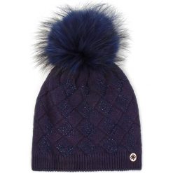 Czapka GRANADILLA - Shiny Chess JG5262 Blue Navy 006. Niebieskie czapki damskie marki Granadilla, bez wzorów, z wiskozy. W wyprzedaży za 219,00 zł.