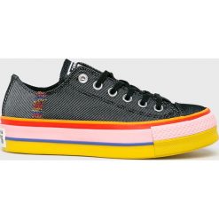 Converse - Tenisówki. Czarne trampki i tenisówki damskie Converse, bez wzorów, z gumy, na sznurówki. W wyprzedaży za 299,90 zł.