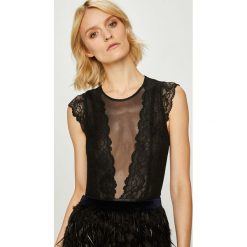 Silvian Heach - Body. Czarne body damskie marki Silvian Heach, s, z elastanu. W wyprzedaży za 179,90 zł.