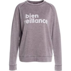 Bluzy damskie: YUJ SWEATER WINE Bluza wine
