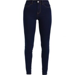 Noisy May NMLUCY Jeans Skinny Fit dark blue denim. Niebieskie rurki damskie Noisy May. Za 129,00 zł.