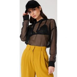 Bluzy damskie: Rut&Circle Siateczkowa bluza oversize z kapturem – Black